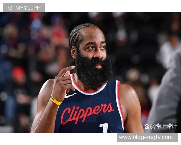 苏群点评小卡末节20分表现快船状态火热值得关注 苏群点评小卡末节20分表现快船状态火热值得关注